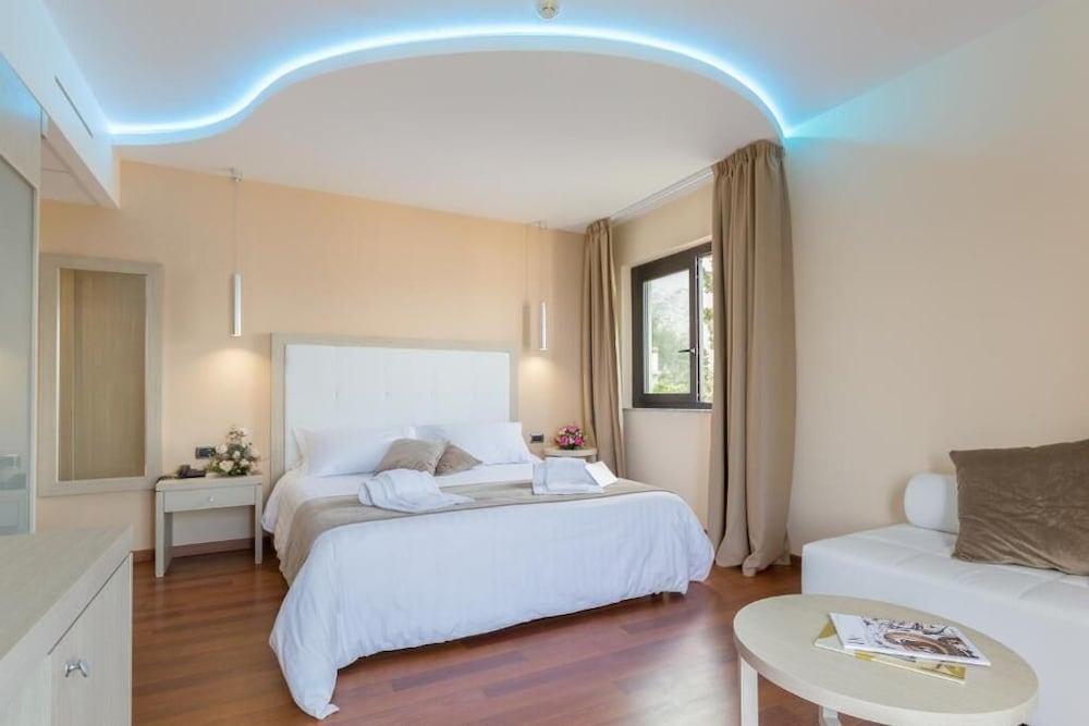 Hotel Villa Esperia Палермо Екстериор снимка