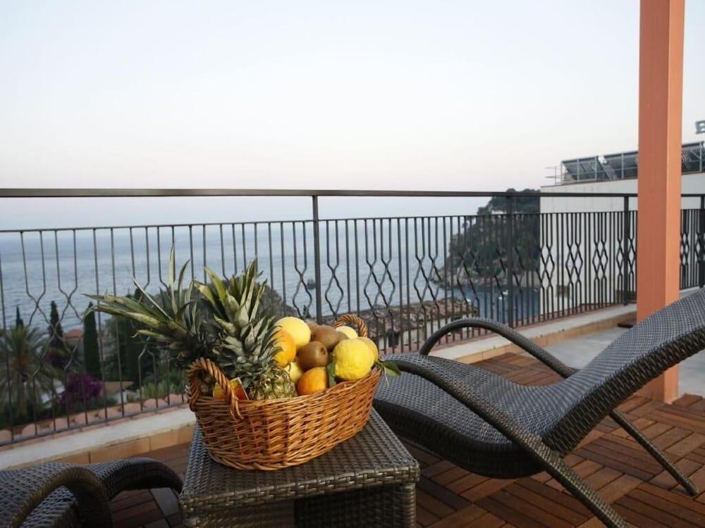 Hotel Villa Esperia Палермо Екстериор снимка