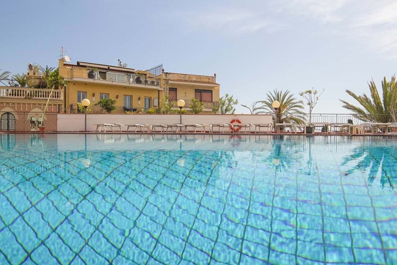 Hotel Villa Esperia Палермо Екстериор снимка